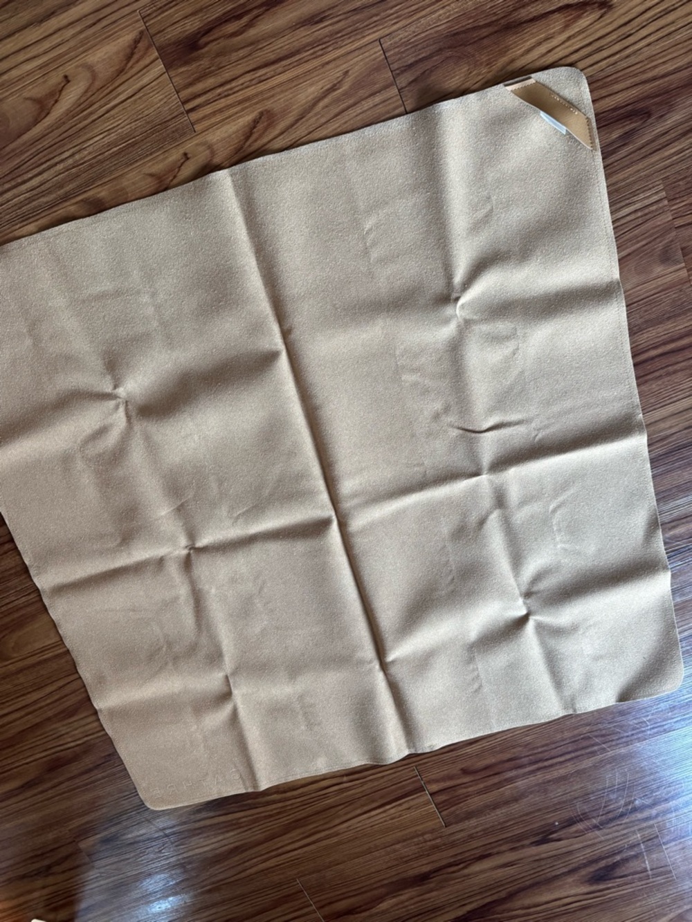 Gathre Leather Blend Mat Mini In Camel Dash 38x38 In 100% Perfect Condition! - Picture 3 of 9